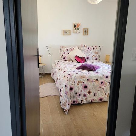 Coquet Appartement A 15Mn De Paris Et 10 Mn De Stade De France, Wifi, Netflix, Groslay Extérieur photo