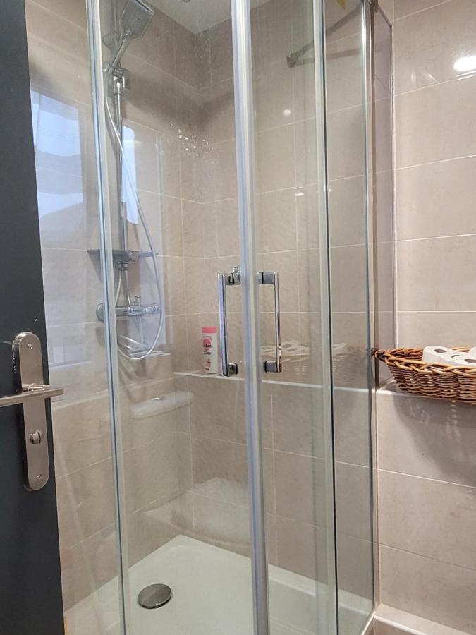 Coquet Appartement A 15Mn De Paris Et 10 Mn De Stade De France, Wifi, Netflix, Groslay Extérieur photo